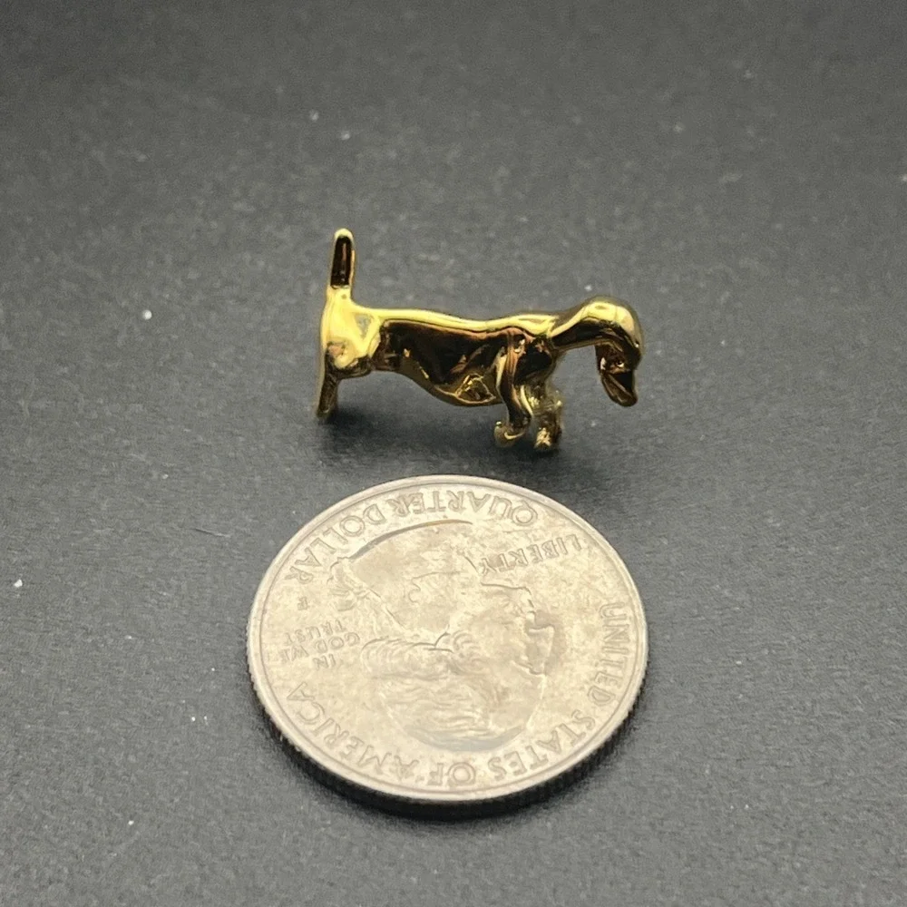 Dachshund Dog Puppy Gold Tone Lapel‎ Hat Pin